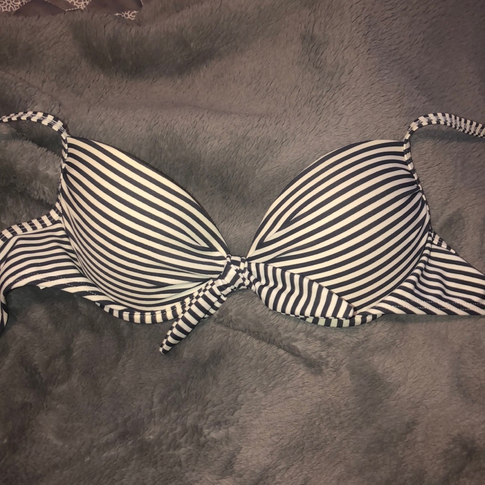 Bathing suit top